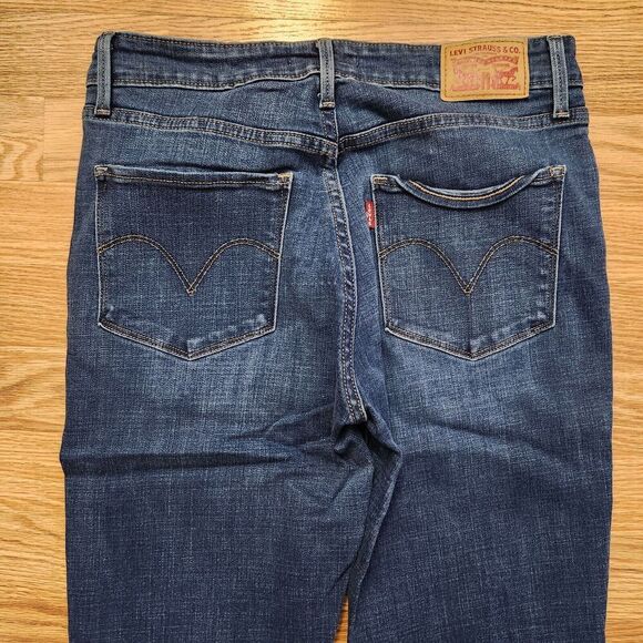 Levi's Women's Straight Leg Jeans - Dark Blue - Picture 5 of 8